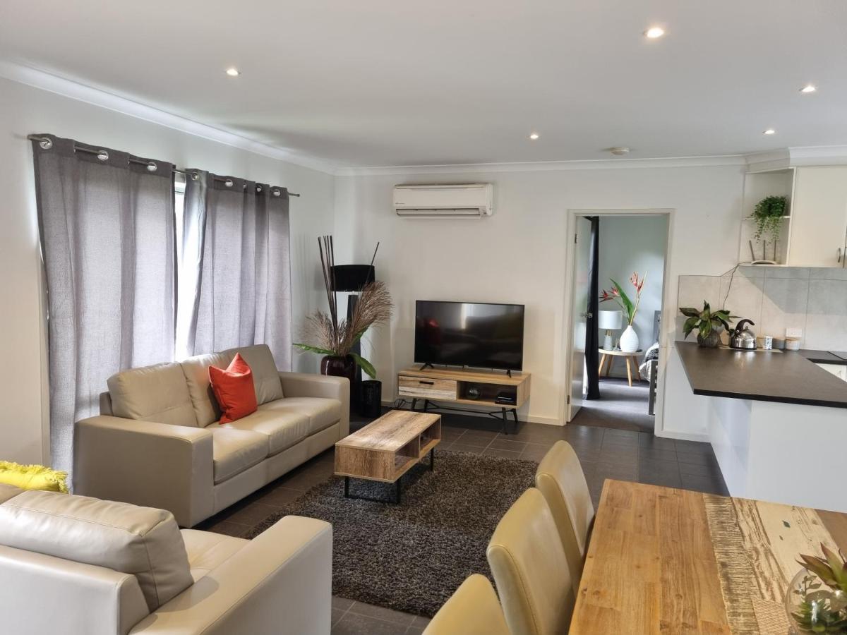 Island Cove Villas Cowes Eksteriør billede