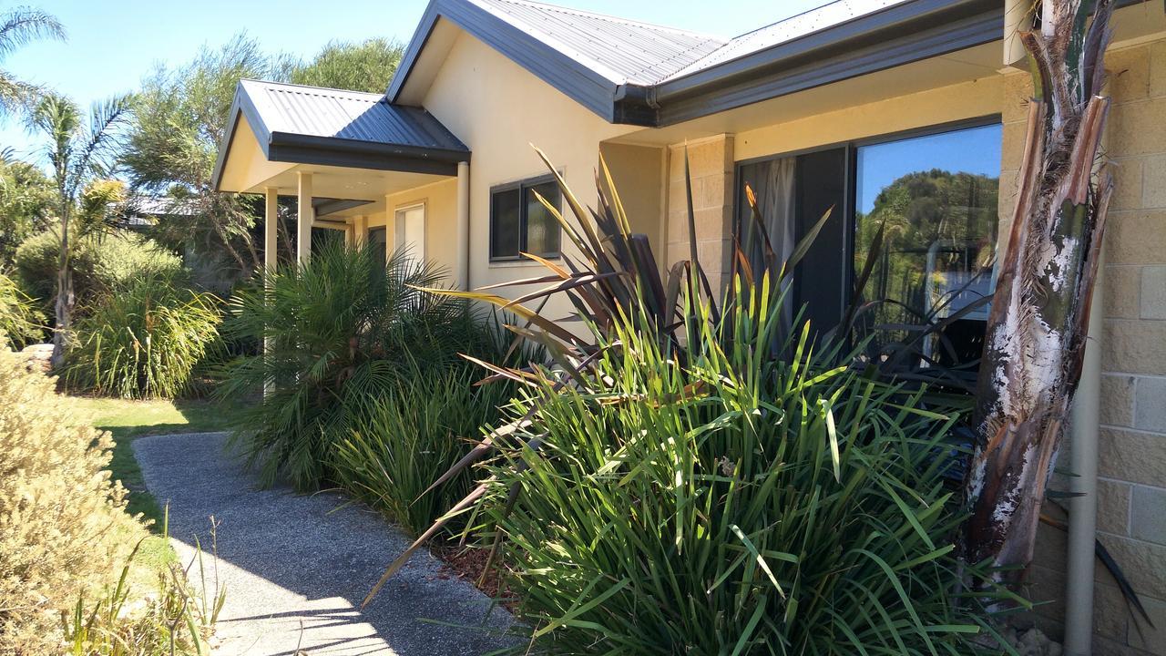Island Cove Villas Cowes Eksteriør billede